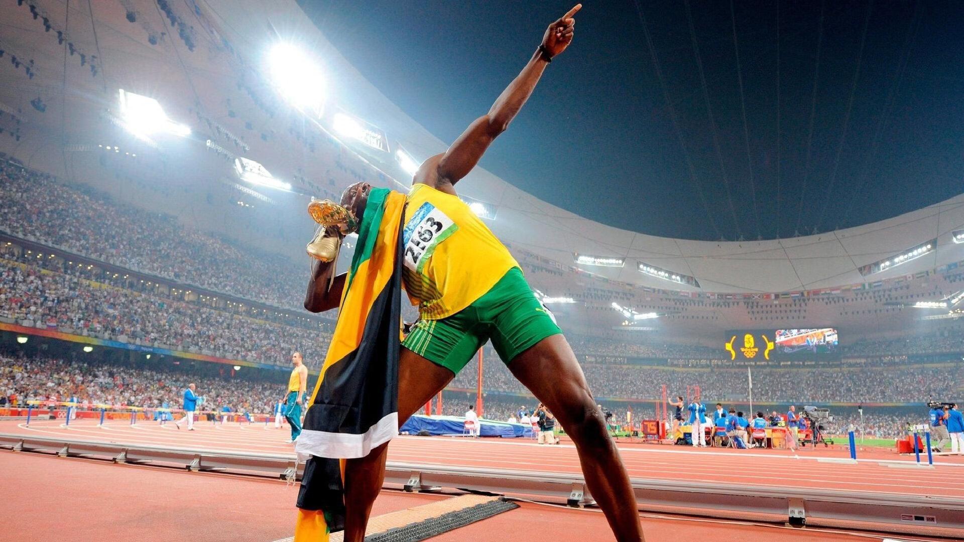 瓜迪奥拉盛赞多纳鲁马短传技术，被低估的现代门将典范